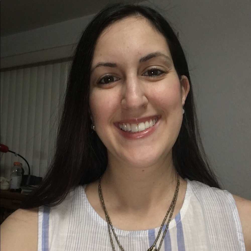 Meet your Posher, Elvina